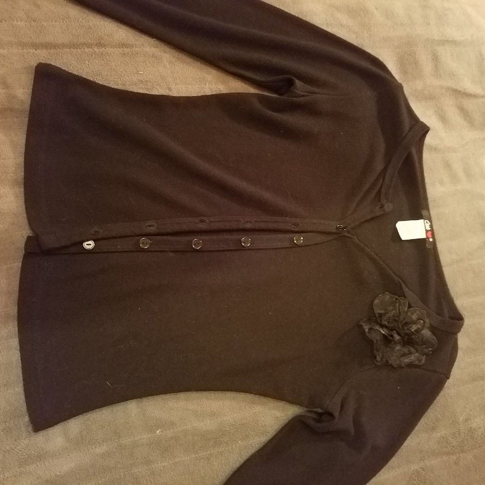 One Cardigan - Picture 2 of 2